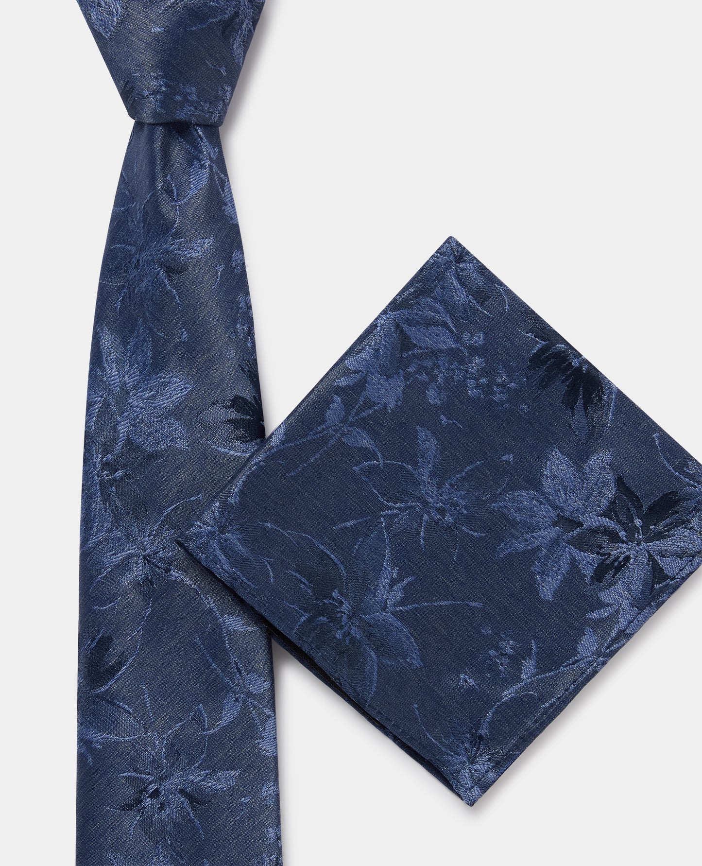Shaded Floral Print Tie