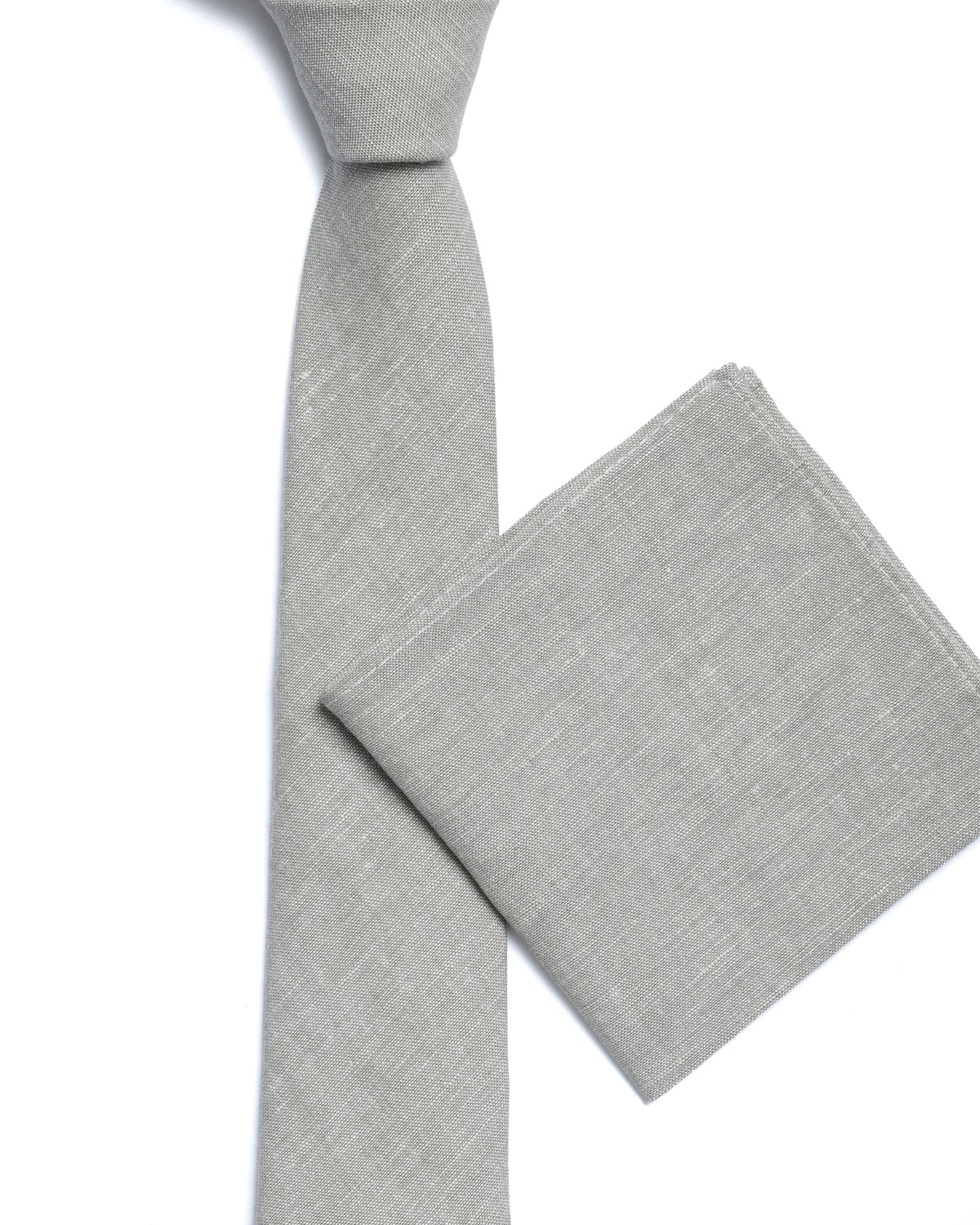 Man wearing a green tie