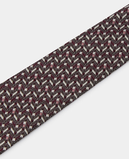Man wearing a red Silk Geometric Design Tie