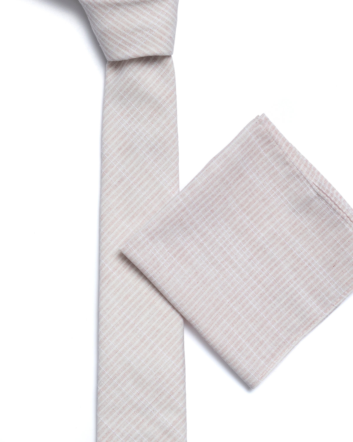 Man wearing a stone tie