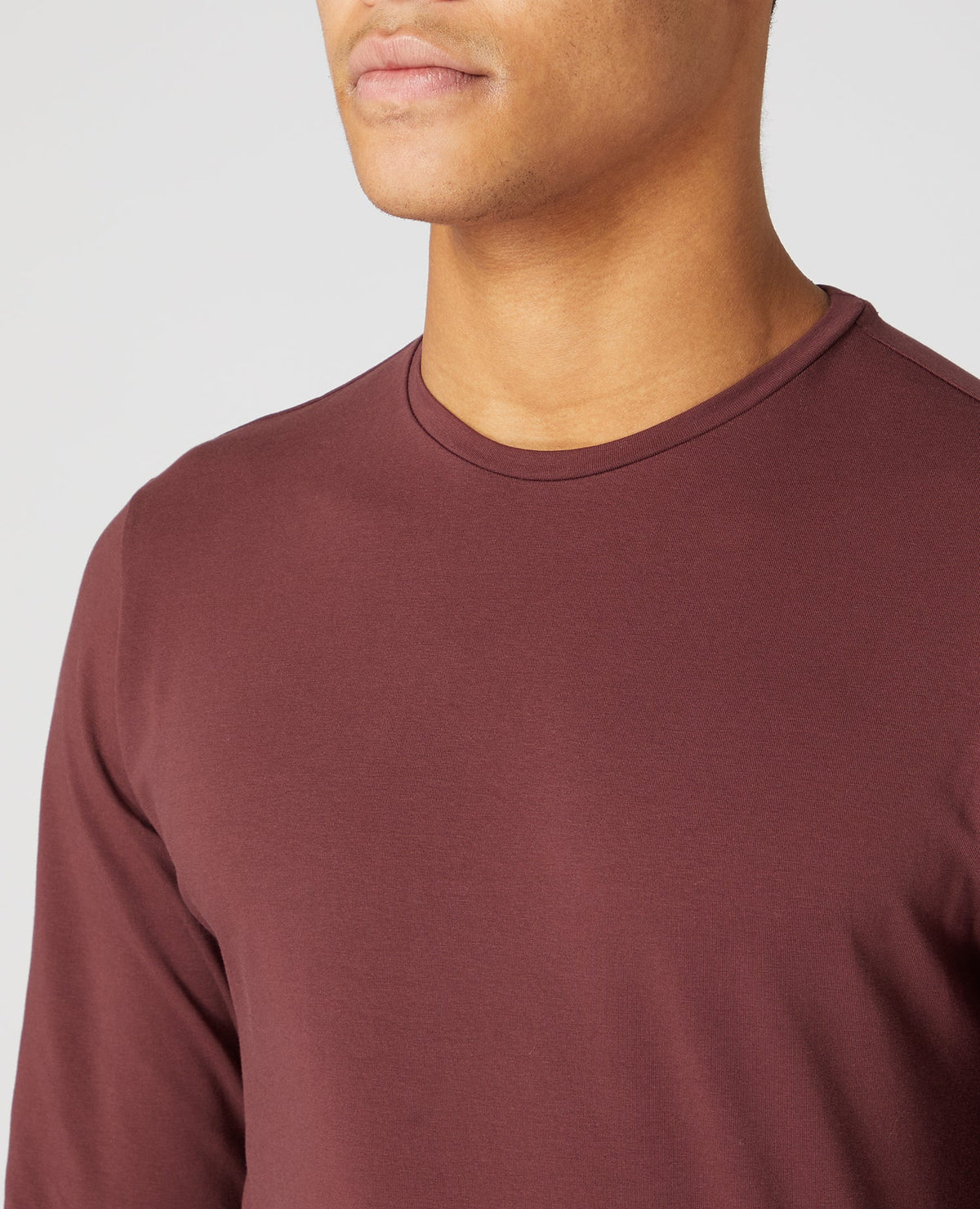 Tapered Fit Cotton-Stretch Long Sleeve T-Shirt