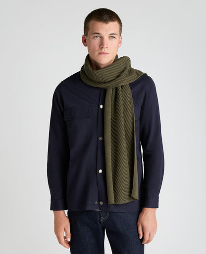 Green Diagonal Rib Knit Scarf