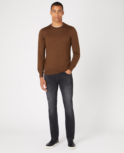 Man wearing a brown Tapered Fit Merino Wool-Acrylic Crew Neck Long Sleeve