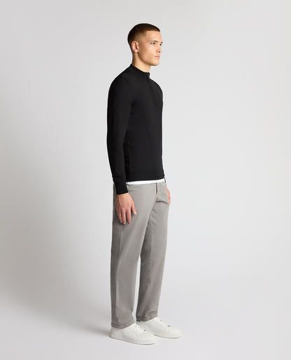 Man wearing a Black jumper