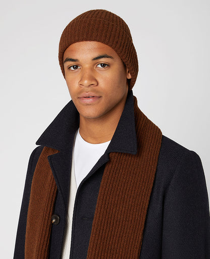 Man wearing a brown Rib-Knit Wool Rich Beanie