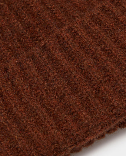 Man wearing a brown Rib-Knit Wool Rich Beanie
