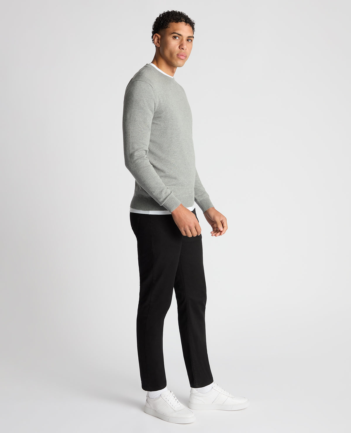 Man wearing a grey Tapered Fit Cotton Crew Neck Sweater