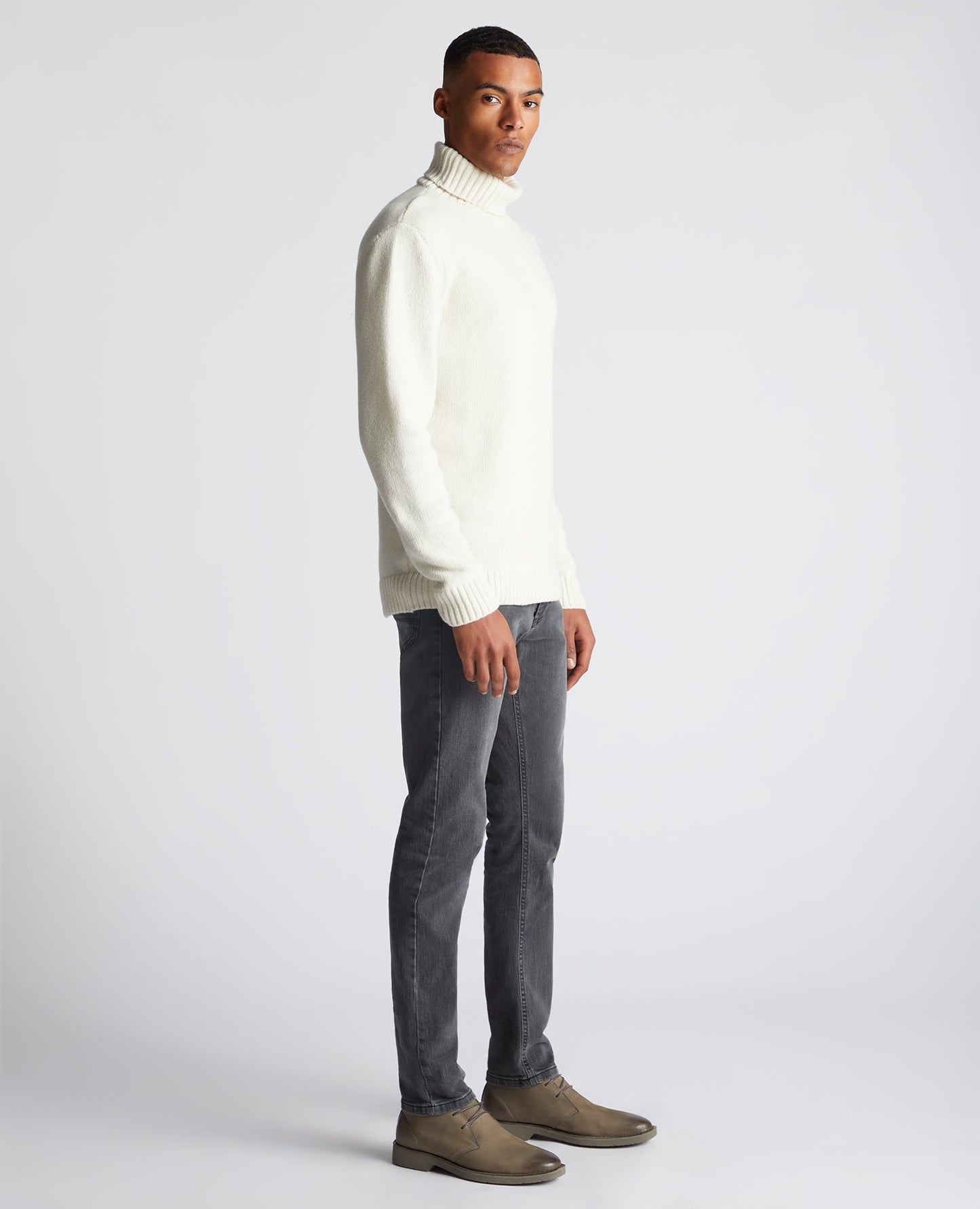 Tapered Fit Wool-Blend Crew Neck Sweater