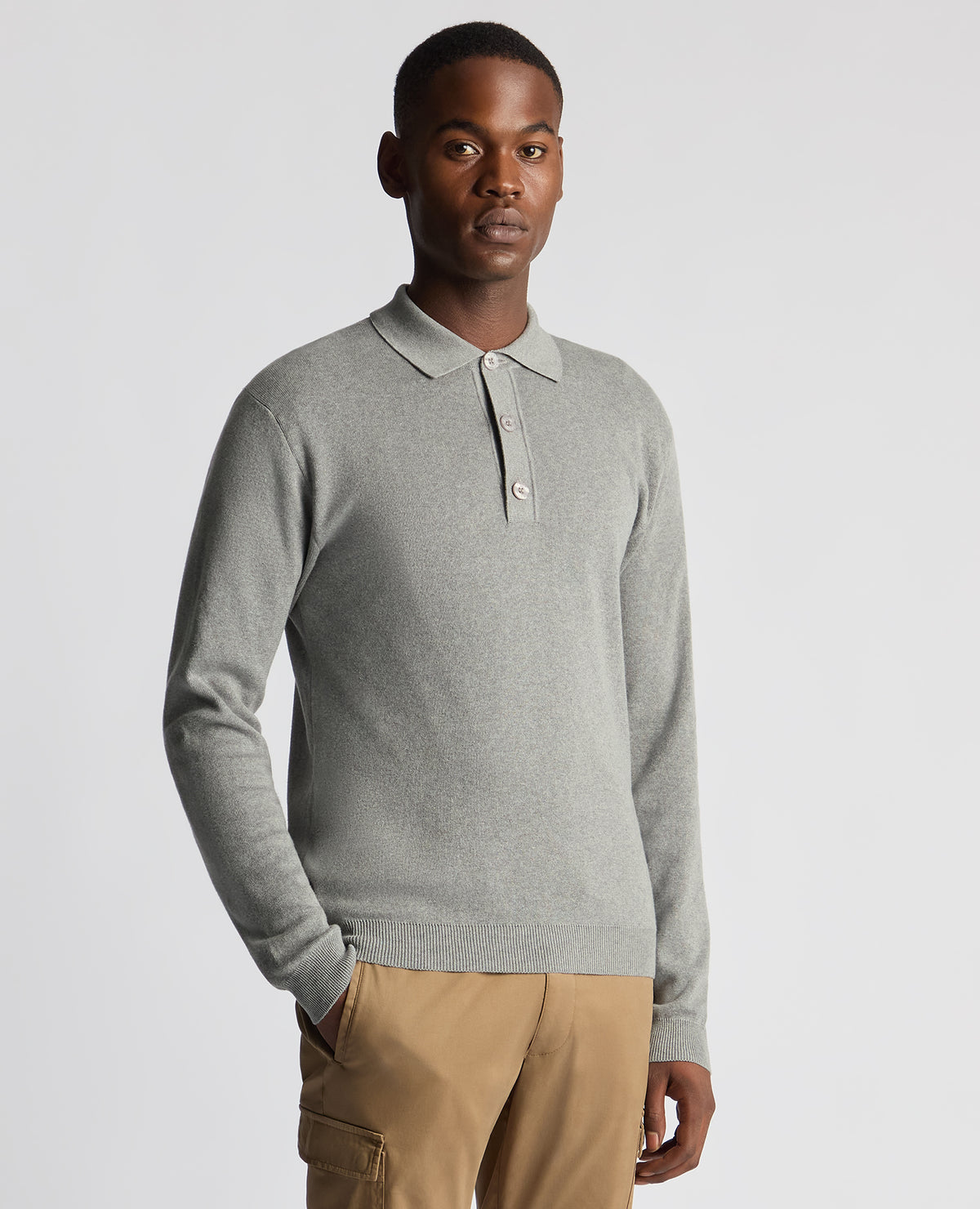 Man wearing a grey Relaxed Fit Cotton Knitted Polo
