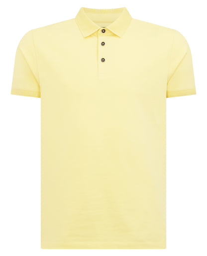 Man wearing a orange Tapered Fit Cotton-Stretch Polo Shirt