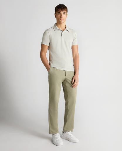 Man wearing a grey Relaxed Fit Tencel Polo