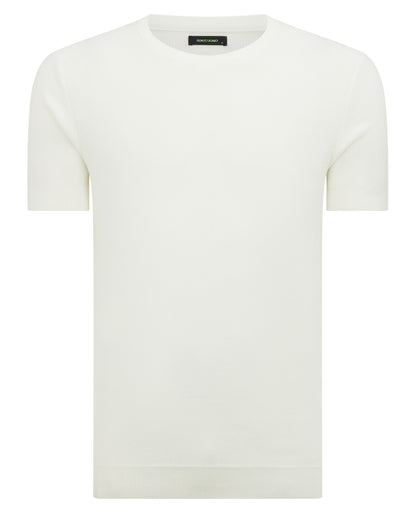 Man wearing a white Slim Fit Wafffle Knitted Tee