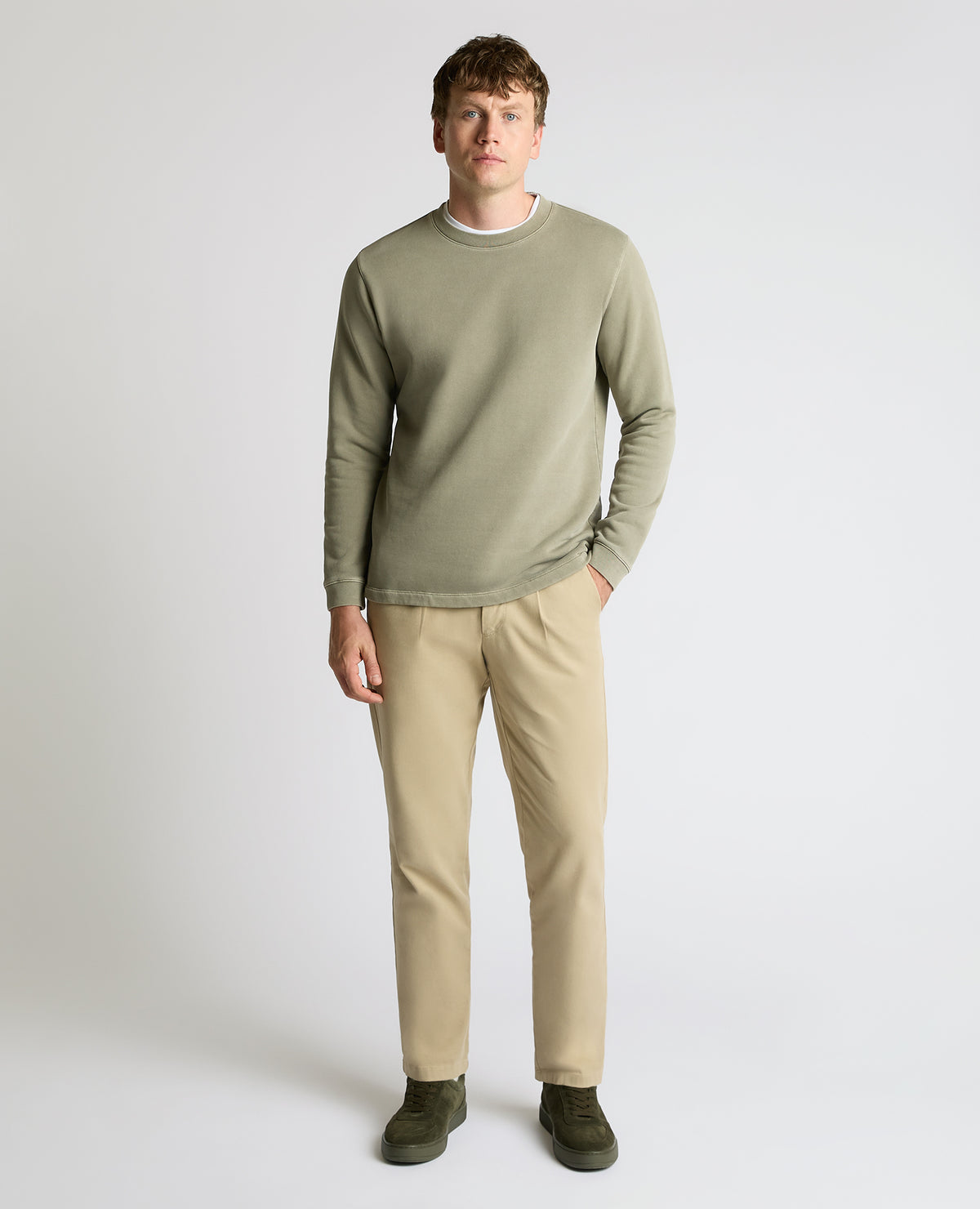 Man wearing a green Crew Neck Jersey Sweatshirt