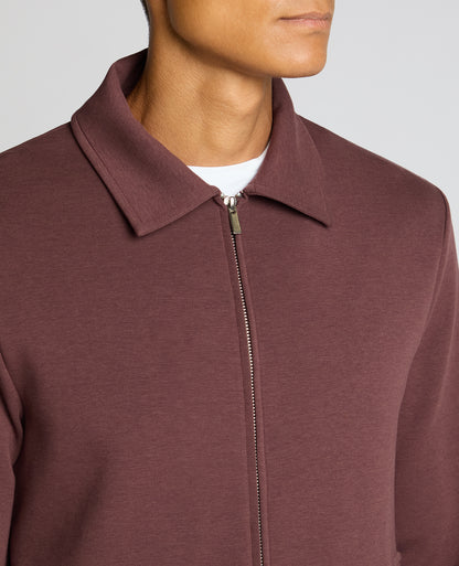 Man wearing a brown Bamboo-Blend Overshirt