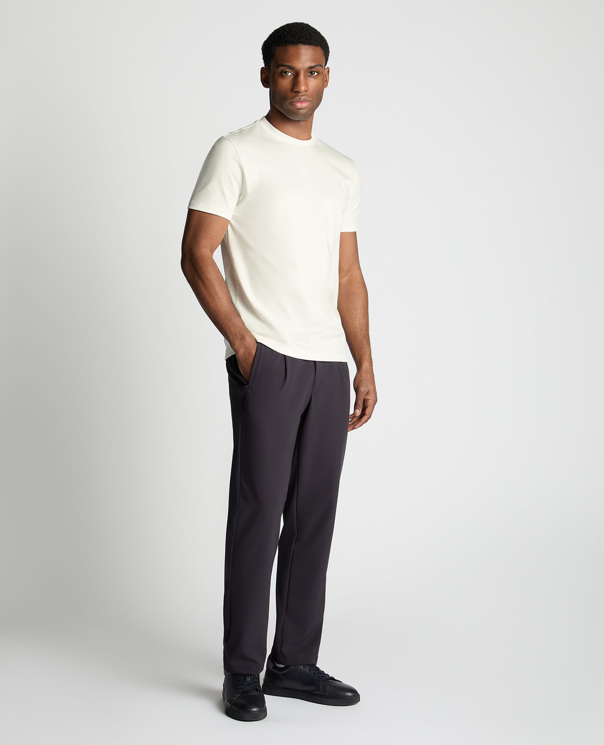 Man wearing a White jumper