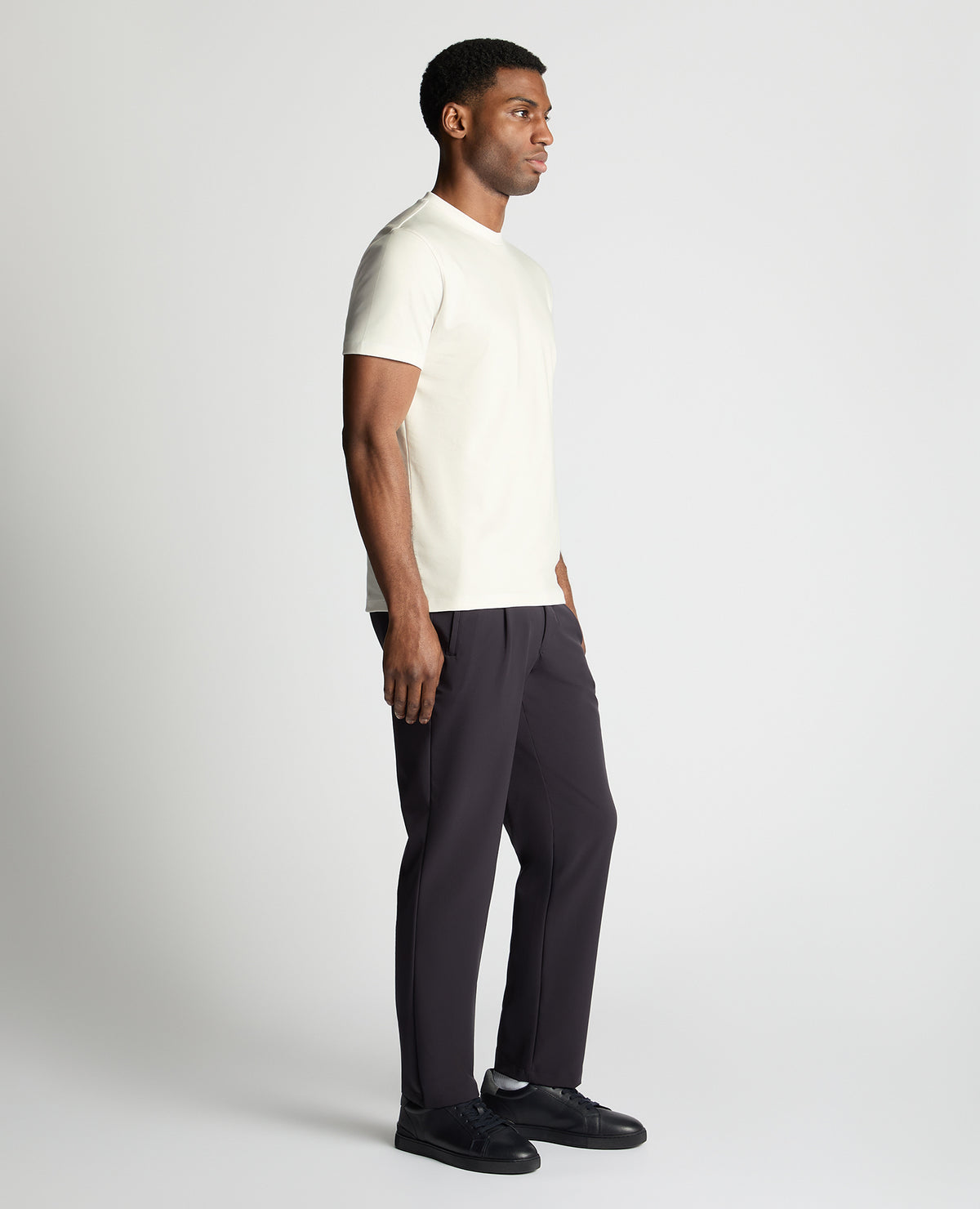 Man wearing a White jumper