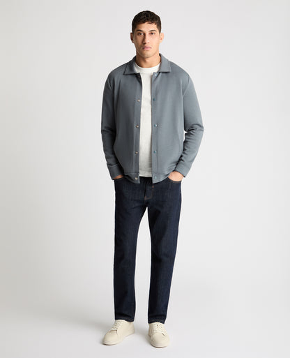 Man wearing a Grey jumper