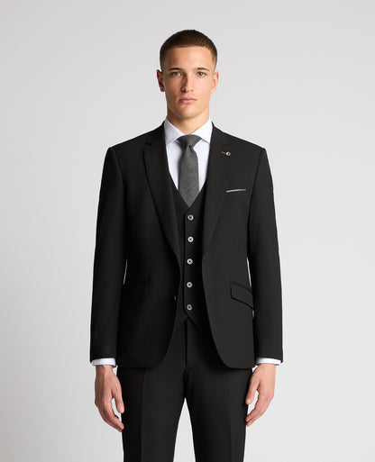 Man wearing a Black suit