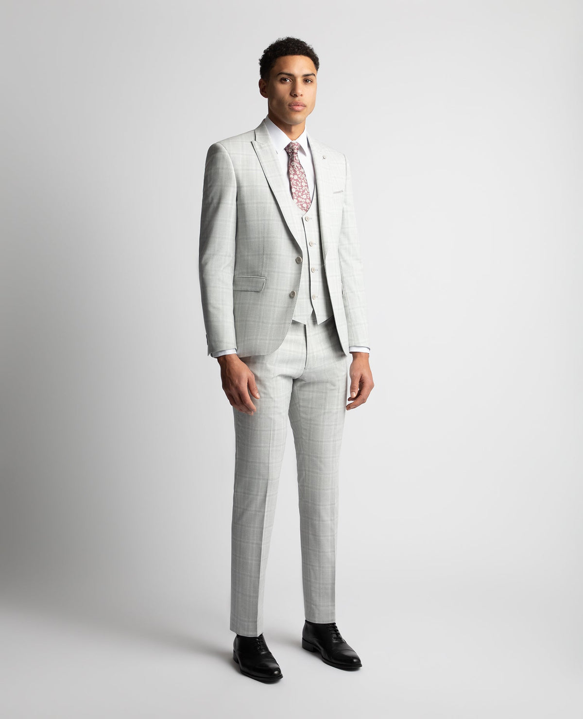 Man wearing a grey Slim Fit Stretch Suit Jacket