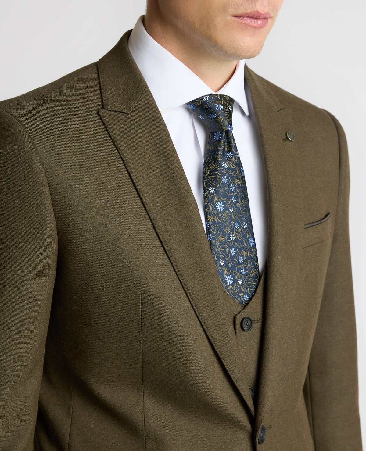 Man wearing a green Slim Fit Monza Jacket