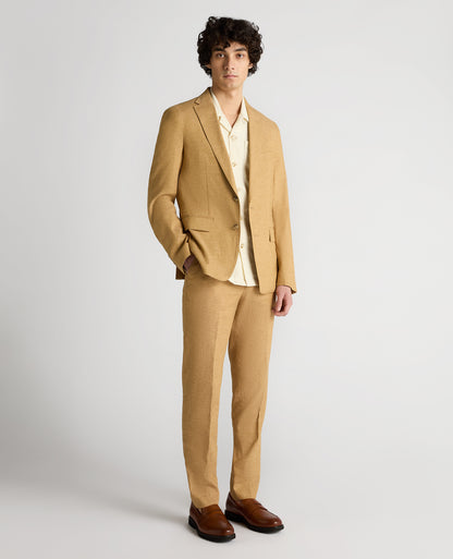Man wearing a orange Slim Fit Linen-Blend Jacket