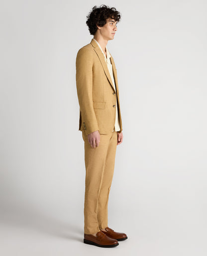 Man wearing a orange Slim Fit Linen-Blend Jacket