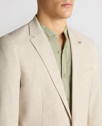 Man wearing a sand Slim Fit Linen-Blend Jacket