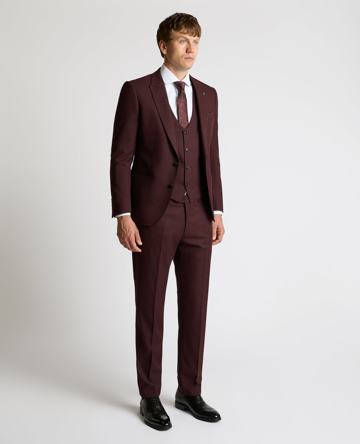 Man wearing a red Slim Fit Stretch Jacket