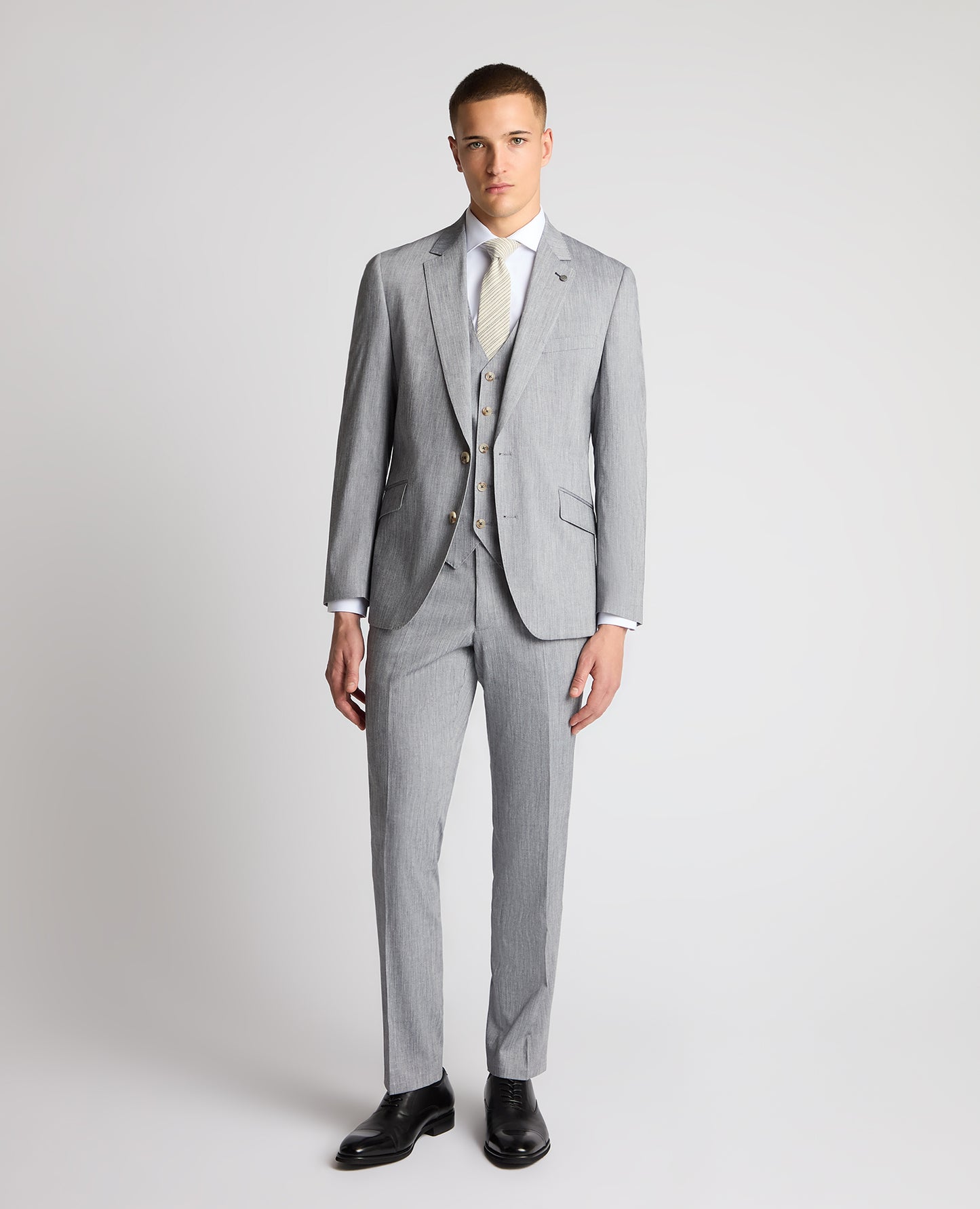Tapered Fit Linen-Blend Stretch Suit