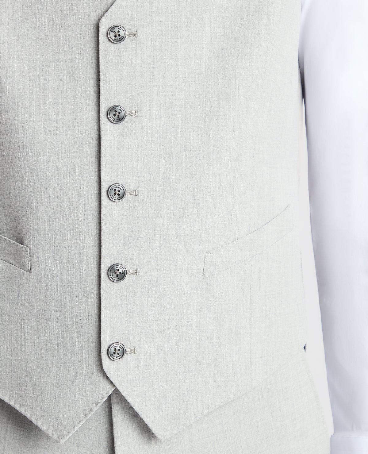 Man wearing a Grey suit