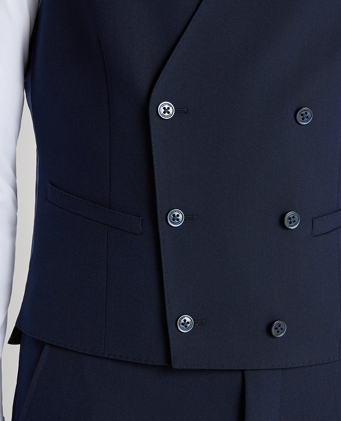 Man wearing a navy suit