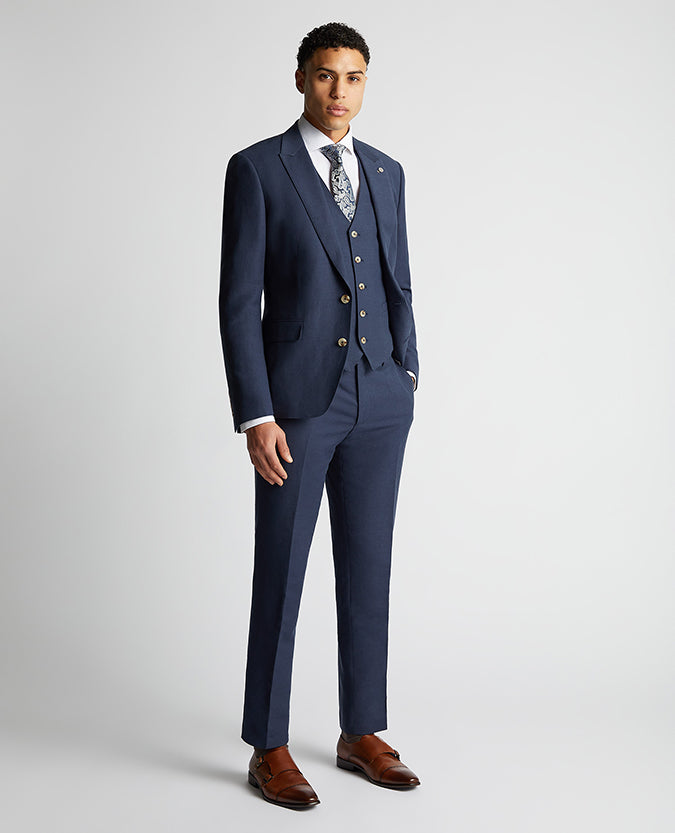 Man wearing a blue Tapered Fit Linen-Blend Waistcoat