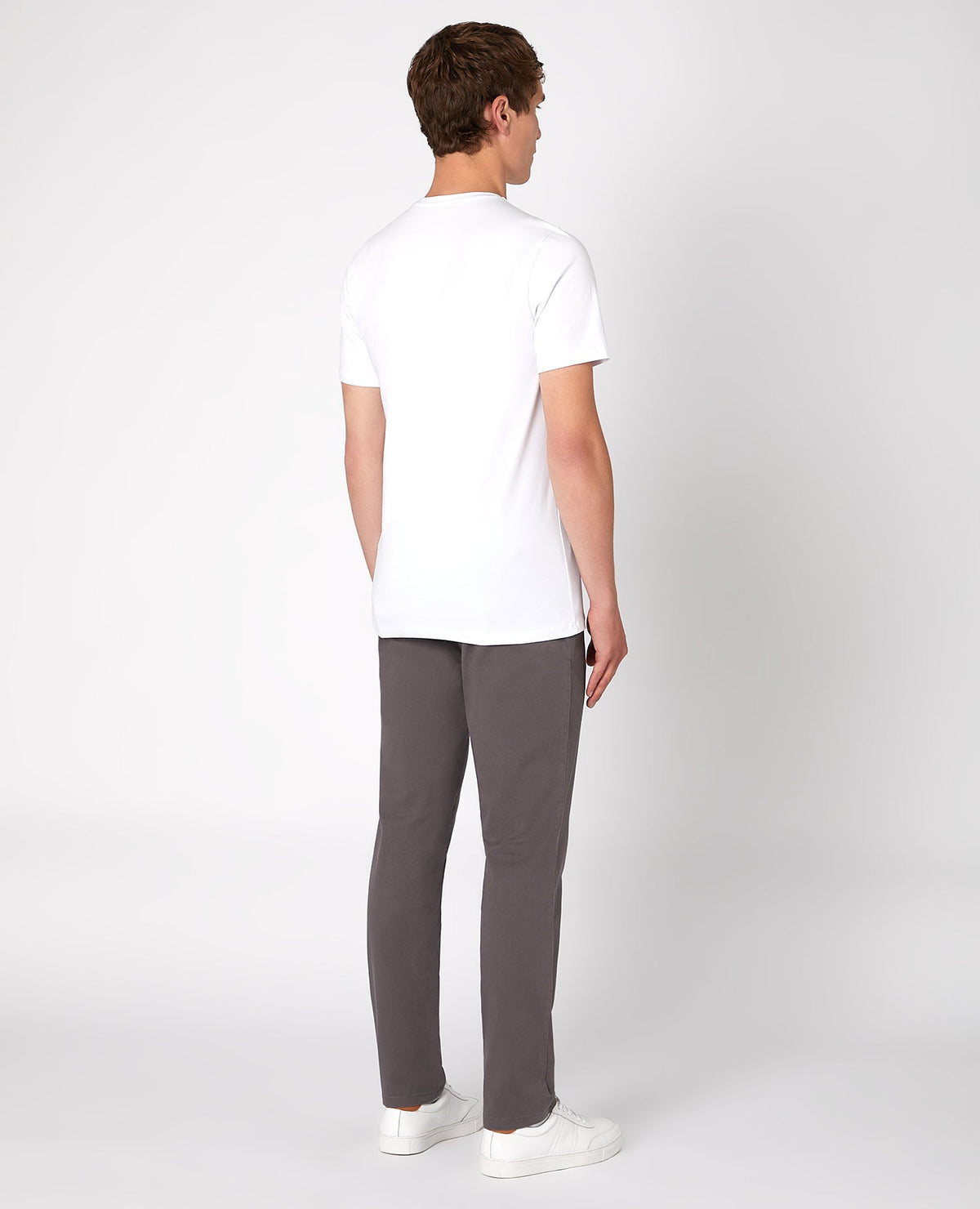 Man wearing a grey Slim Leg Cotton-Stretch Chino