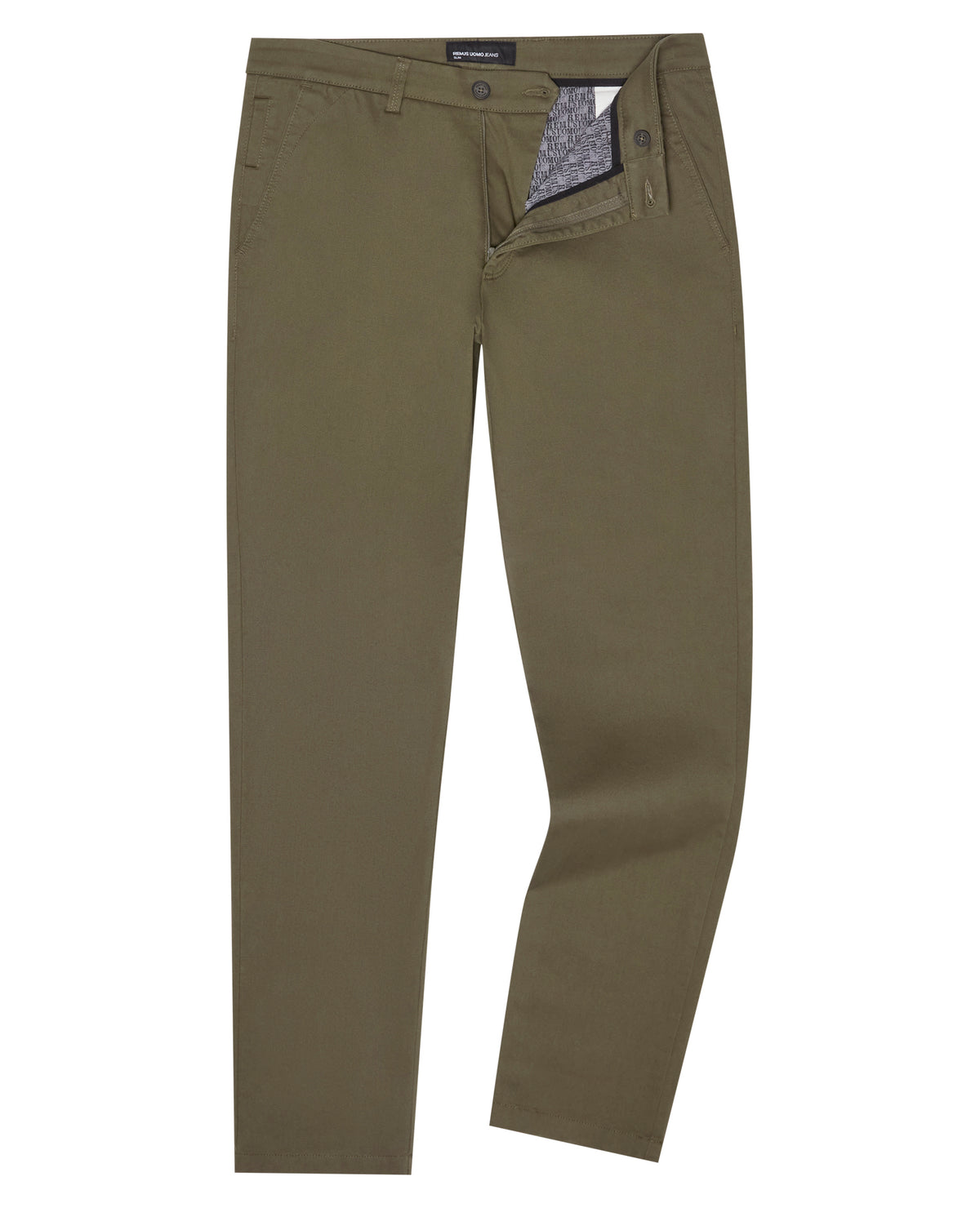 Man wearing a green chino