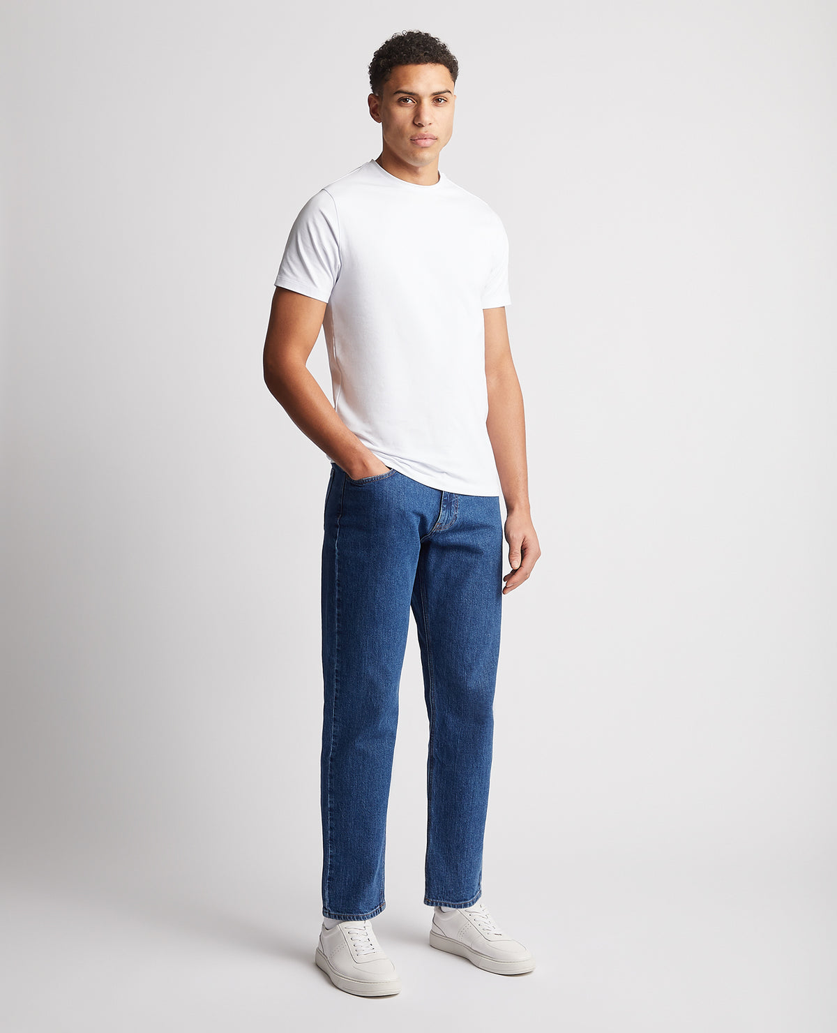 Man wearing a blue Relaxed Fit Comfort Stretch Jean