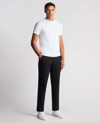 Man wearing a black Straight Leg Cotton-Stretch Ronan Chino