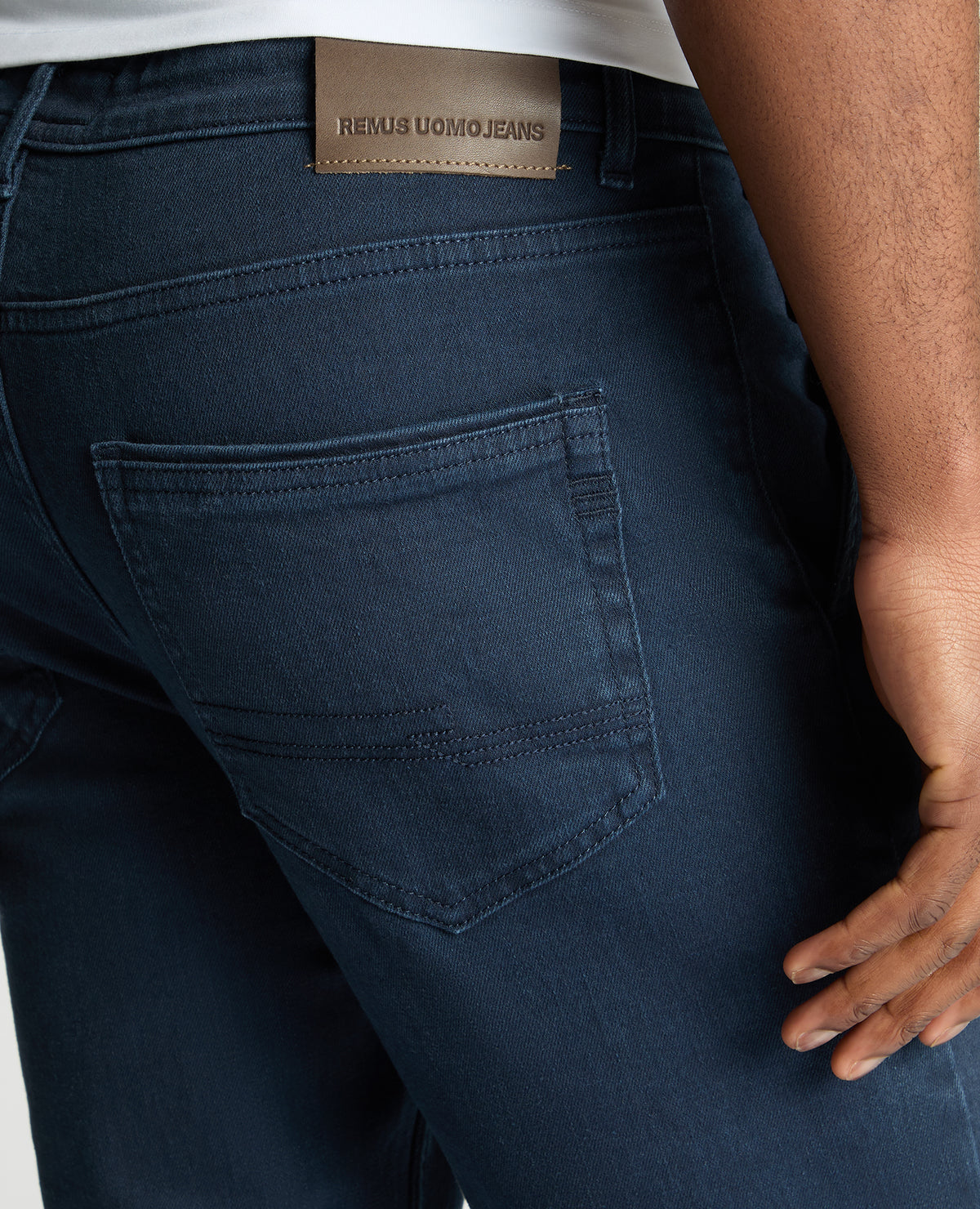Man wearing a blue jean