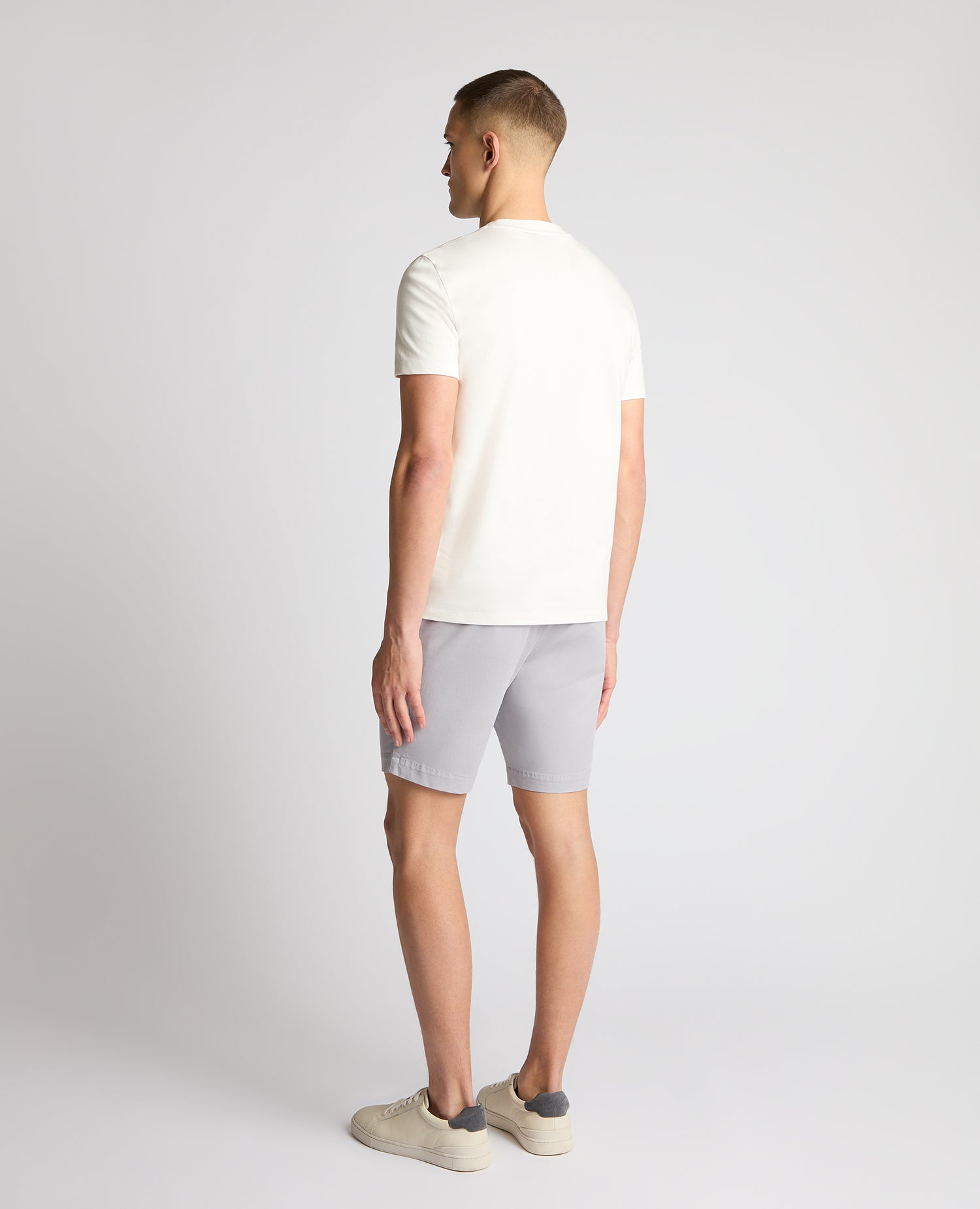 Man wearing a purple  chino