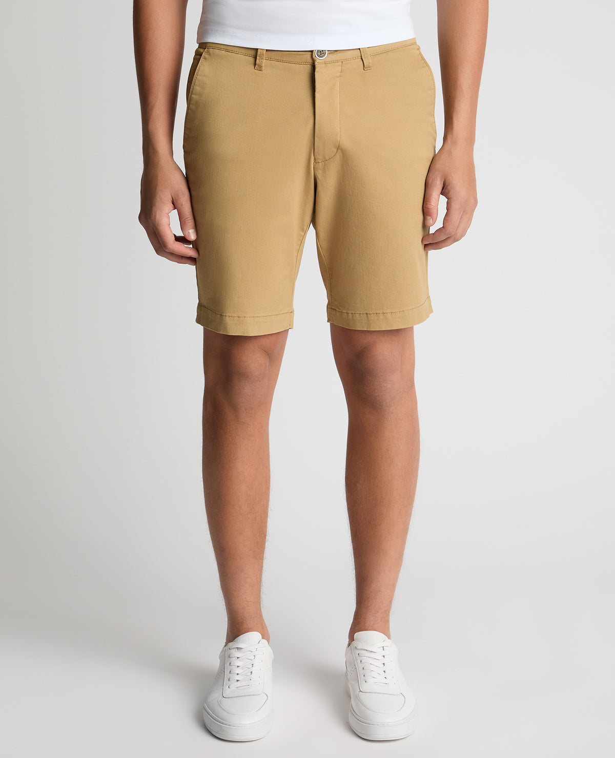 Man wearing a sand Slim Leg Cotton-Stretch Chino Short