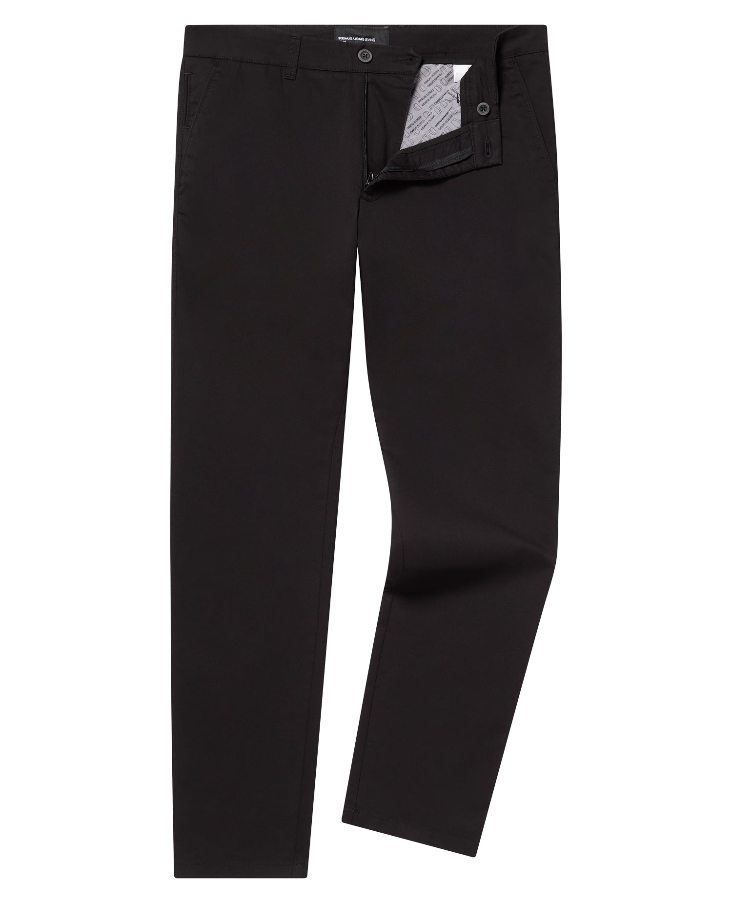 Man wearing a Black chino