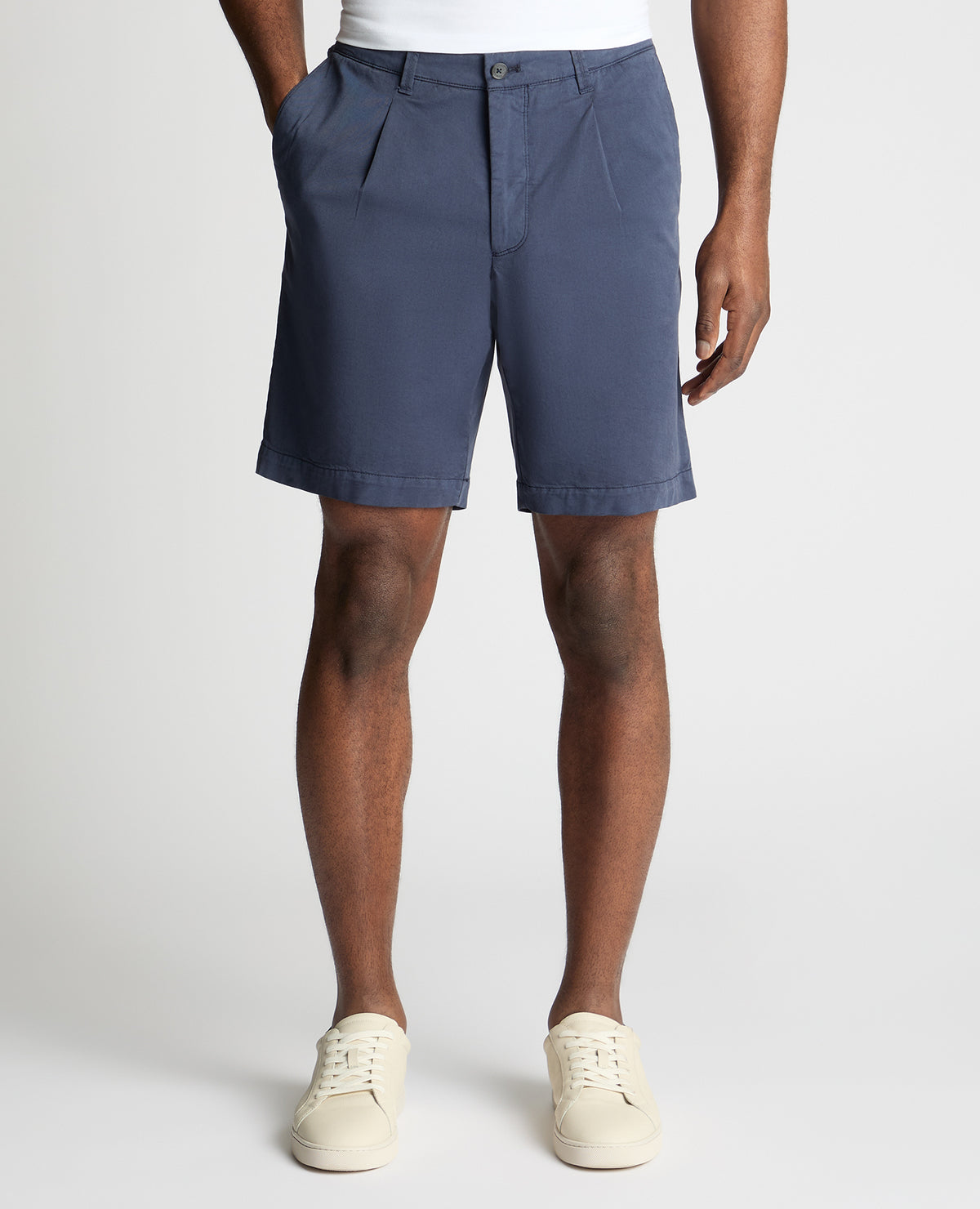 Man wearing a blue chino