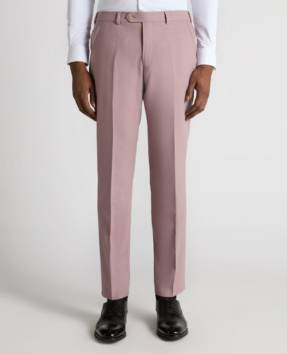 Man wearing a pink trouser