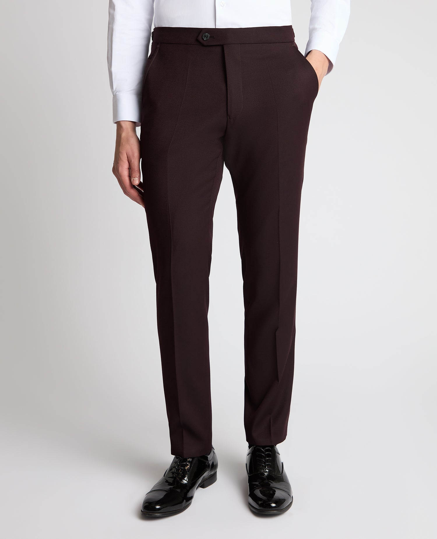 Man wearing a red trouser