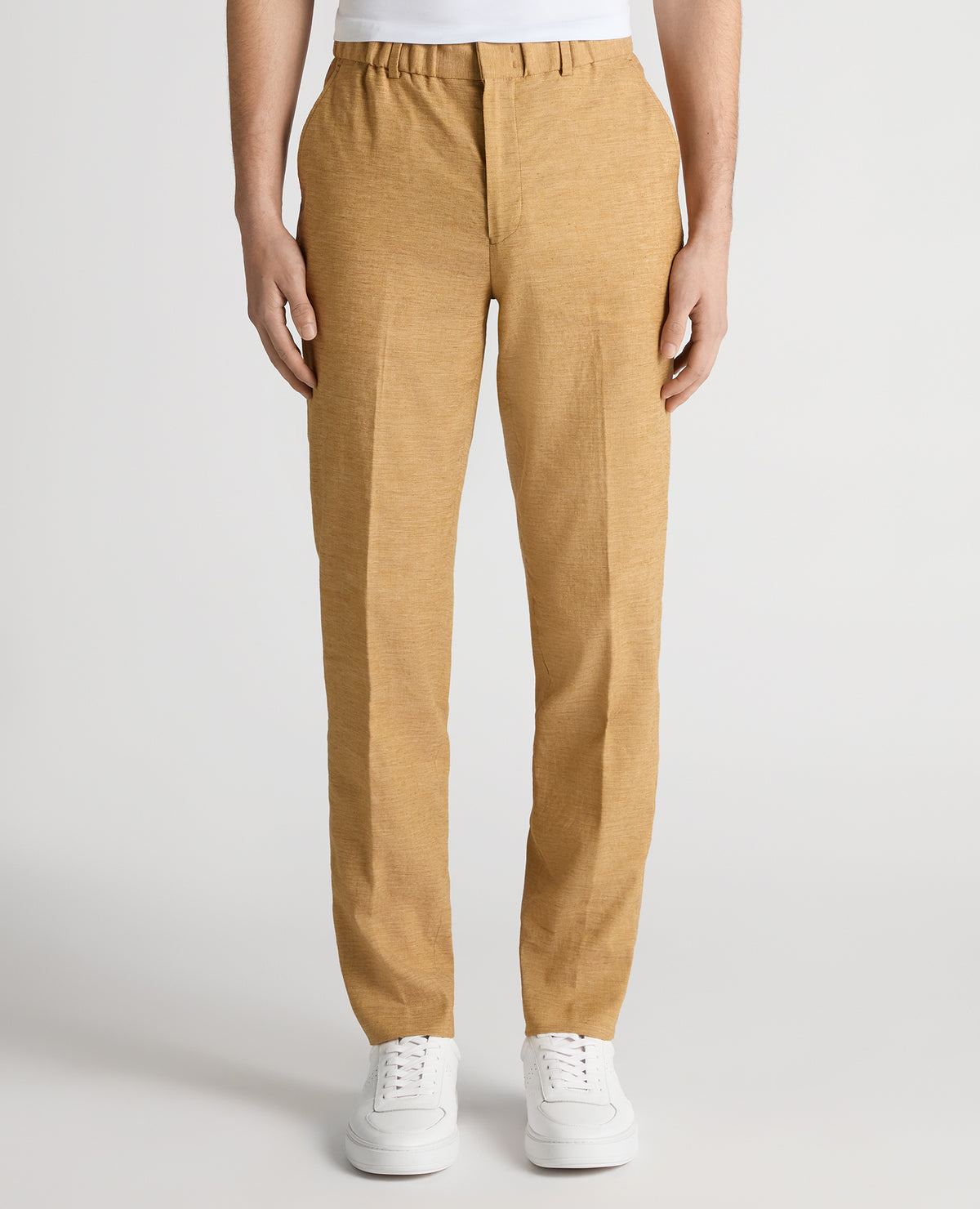 Man wearing a orange Slim Leg Linen-Blend Trousers