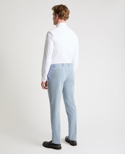Man wearing a blue trouser