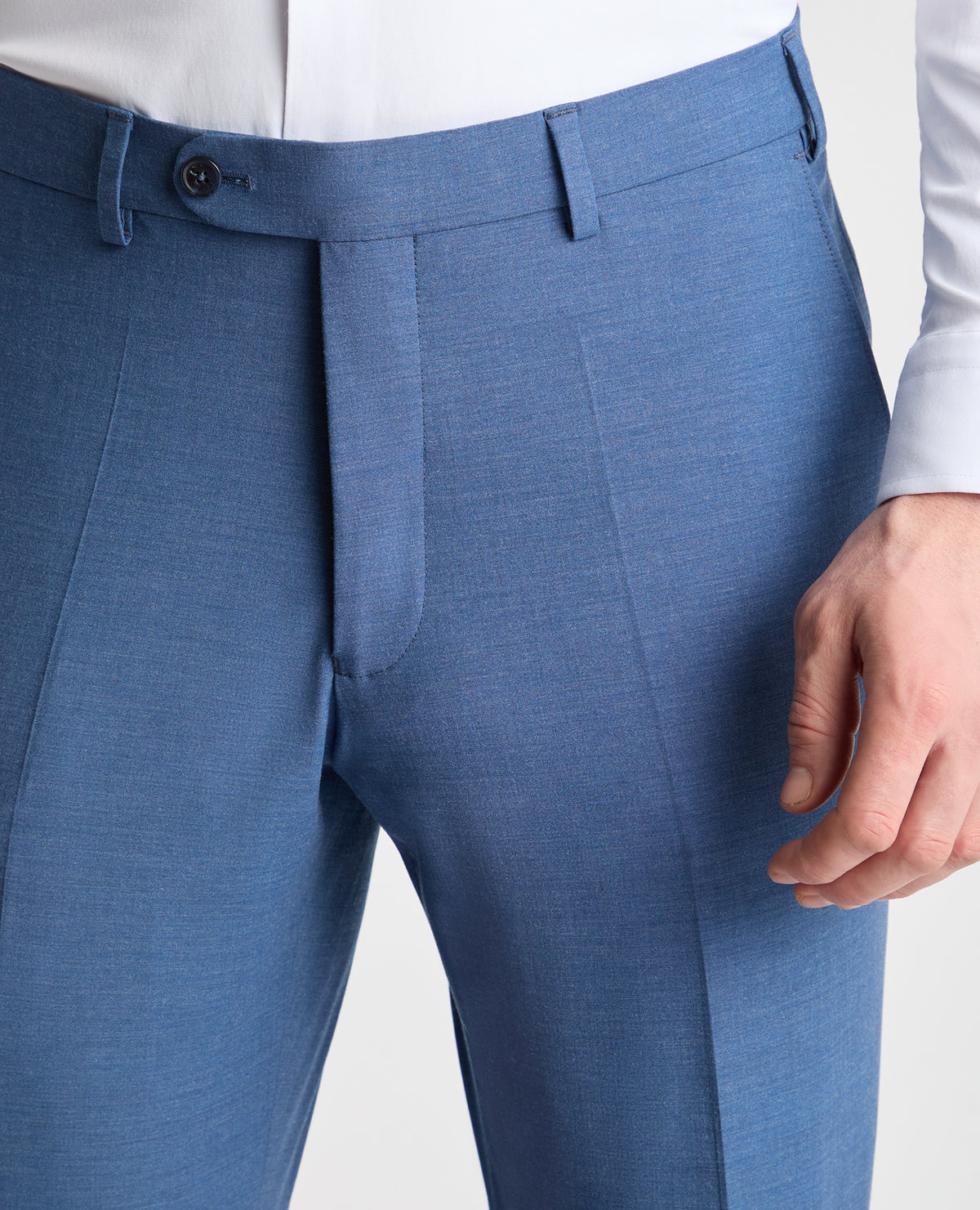 Man wearing a blue trouser