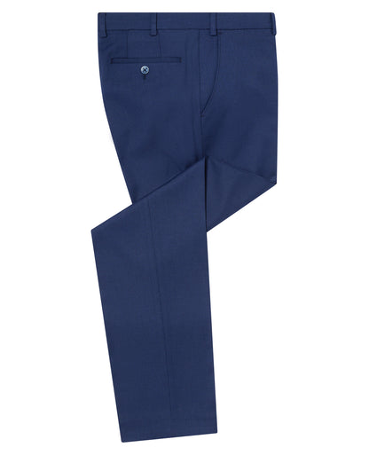 Man wearing a blue trouser