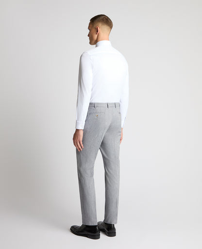 Man wearing a blue trouser