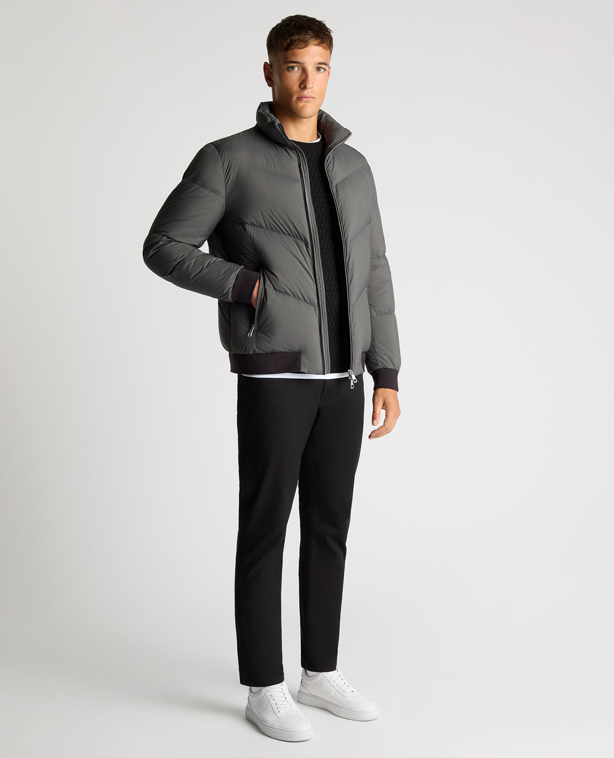 Man wearing a grey Regular Fit Down-Filled Quilted Jacket