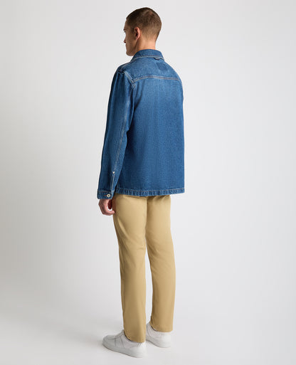 Man wearing a blue Regular Fit Denim Jacket